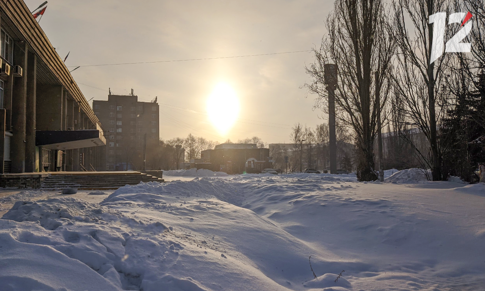 В период обильных осадков мэр Сергей Шелест контролирует работу омских дорожников 
