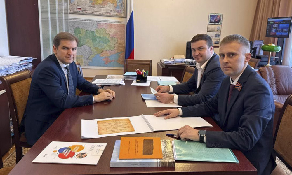 Виталий Хоценко обсудил с Сергеем Новиковым подготовку Омска к статусу Культурной столицы — 2026