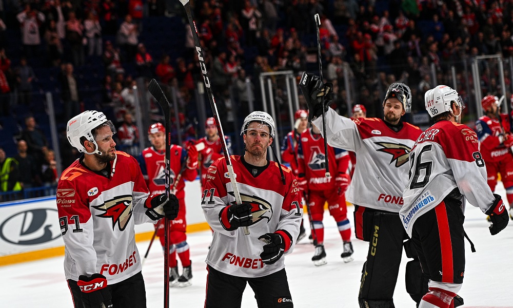 Омский «Авангард» ищет варианты для обмена форварда Ивана Николишина