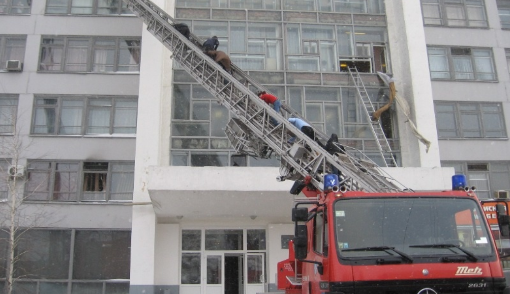 Пожарная лестница отмечает юбилей
