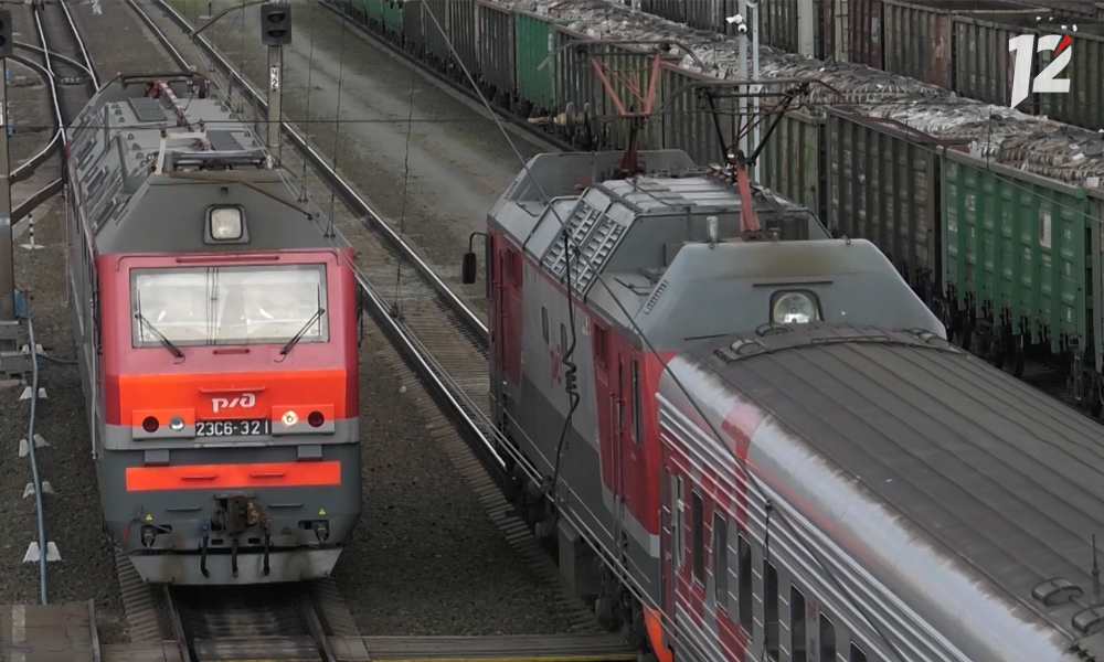 Популярный поезд из Омска в Крым отменят