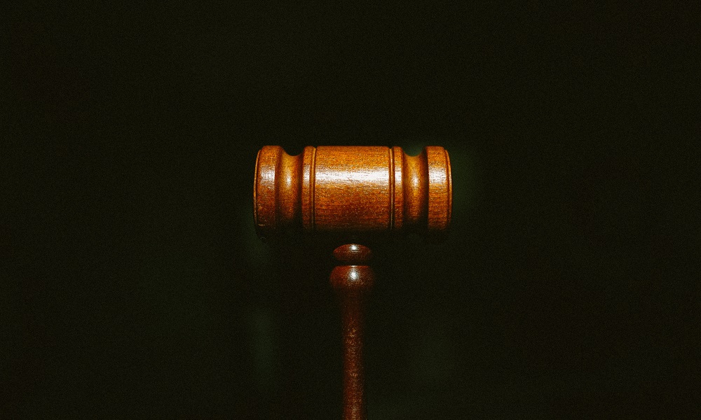 В Омске в 2013 году два пьяных брата избили до смерти знакомого автослесаря 