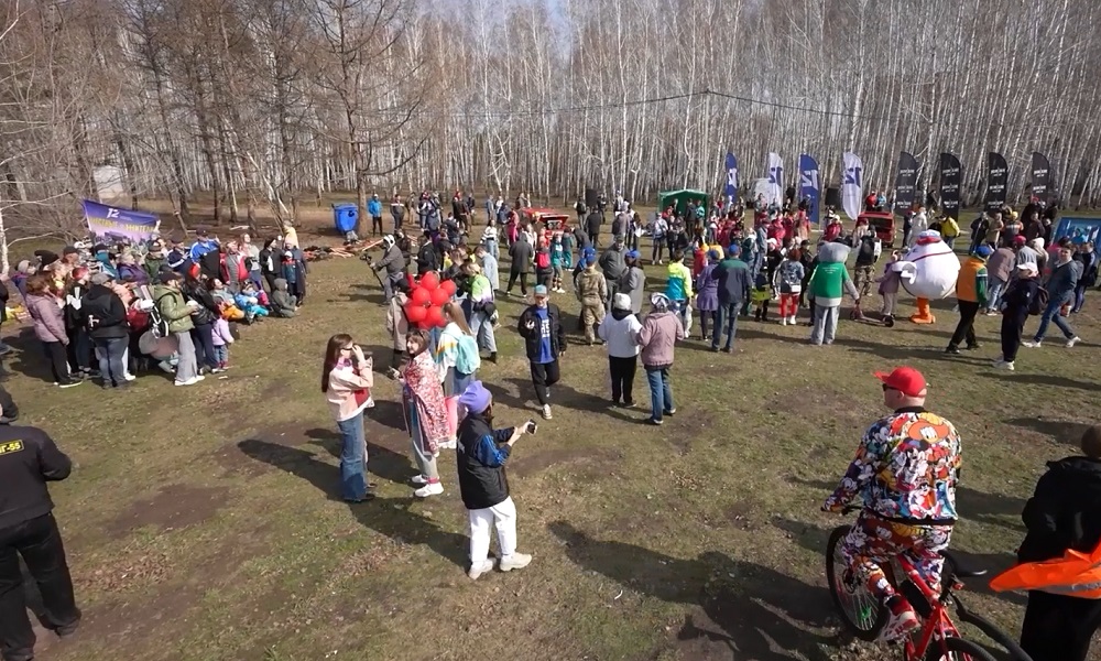 В Омске началась масштабная обработка зон отдыха от клещей