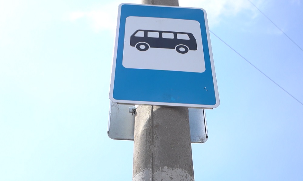 В Омске обновят автобусные остановки