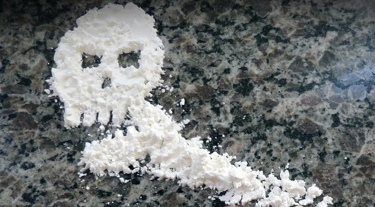 За хранение наркотиков в Омске задержали молодого человека