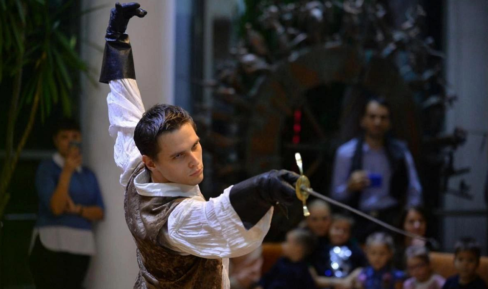 Трое омских артистов получили стипендии правительства РФ на реализацию творческих проектов