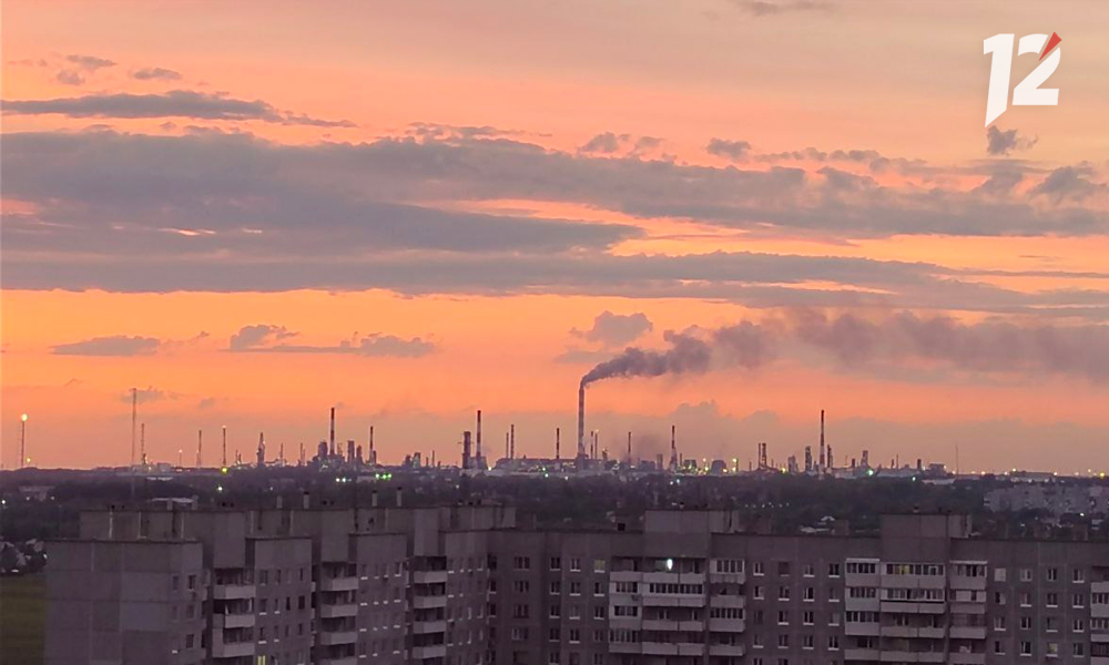 В Омске объявили режим неблагоприятных метеоусловий первой степени