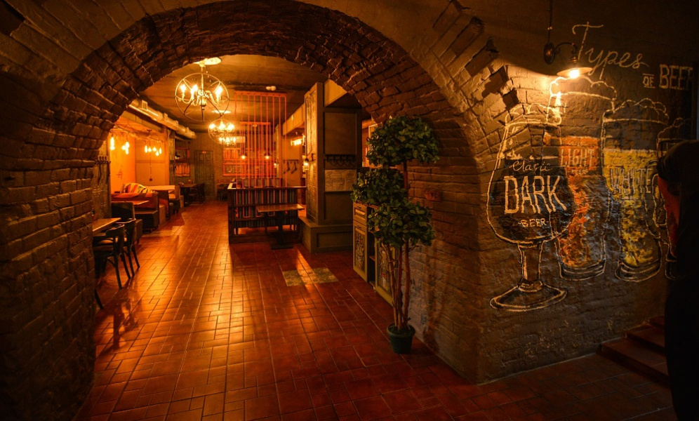 В центре Омска продают действующий ресторан за 4,1 млн рублей 