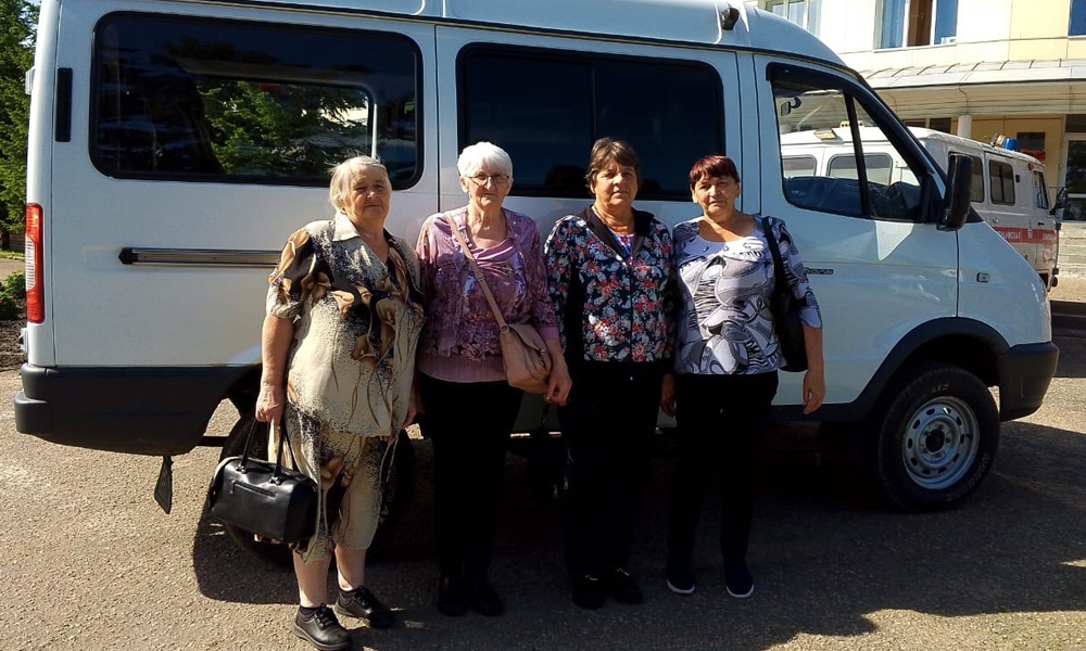 С начала года мобильные бригады помогли свыше 3000 пожилых омичей пройти диспансеризацию