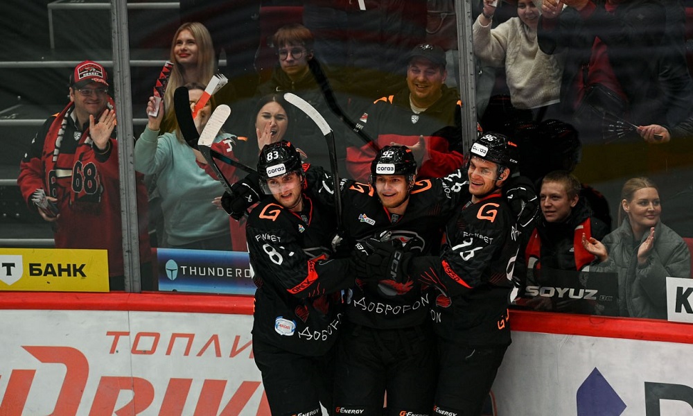 «Авангард» проведёт заключительный матч в домашней серии