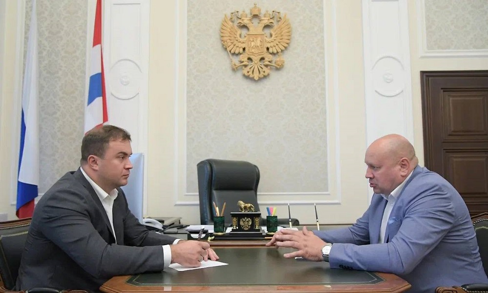 Губернатор Виталий Хоценко и мэр Сергей Шелест решают проблему с подтопленными микрорайонами на Левобережье в Омске 