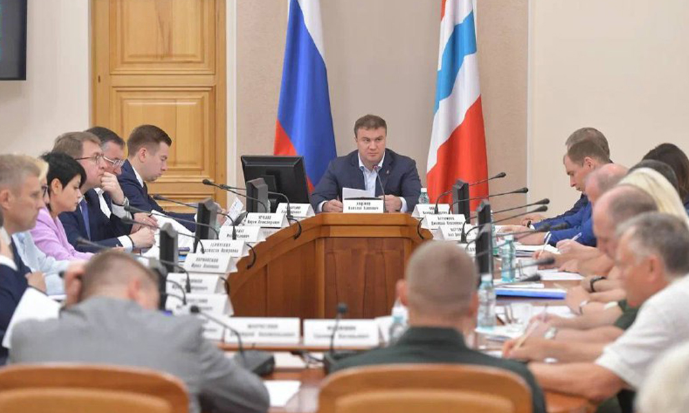 Губернатор Омской области Виталий Хоценко провёл заседание оргкомитета «Победа»