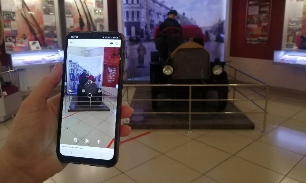 Омичи смогут изучить экспонаты в историко-краеведческом музее с помощью мультимедиа-гида ARTEFACT