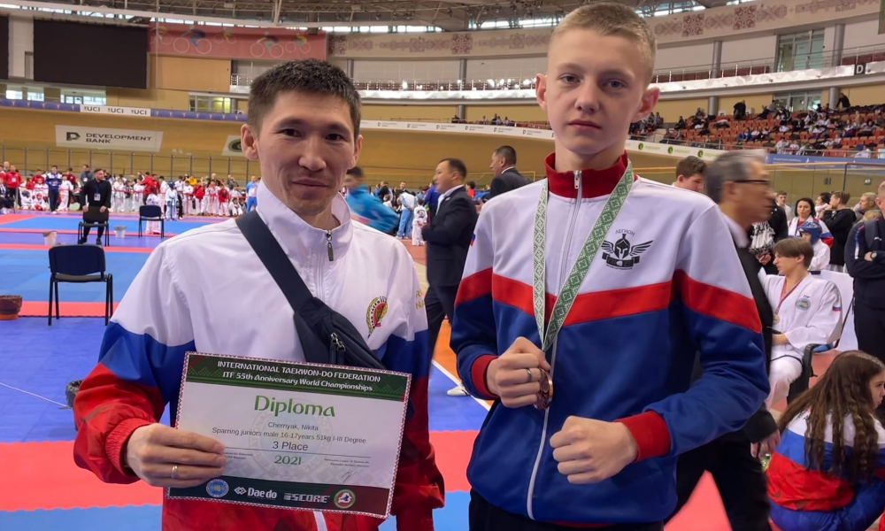 Омич Никита Черняк взял бронзу на первенстве мира по тхэквондо ИТФ