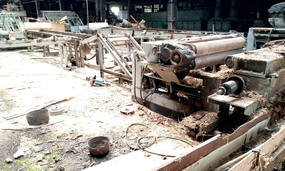 Жители Тары украли 30 электродвигателей из деревообрабатывающего цеха