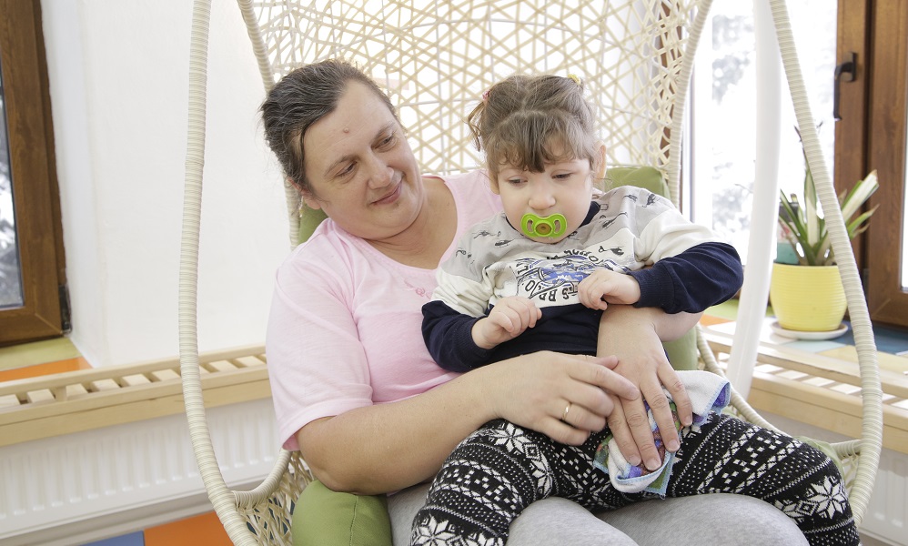 Юной омичке Анжелике Мухиной требуется очередной курс реабилитации 