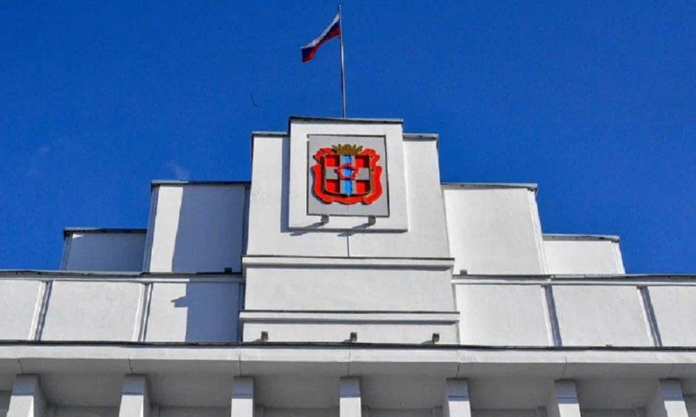 Губернатор Виталий Хоценко утвердил описание нагрудного знака «Герой Омской области»