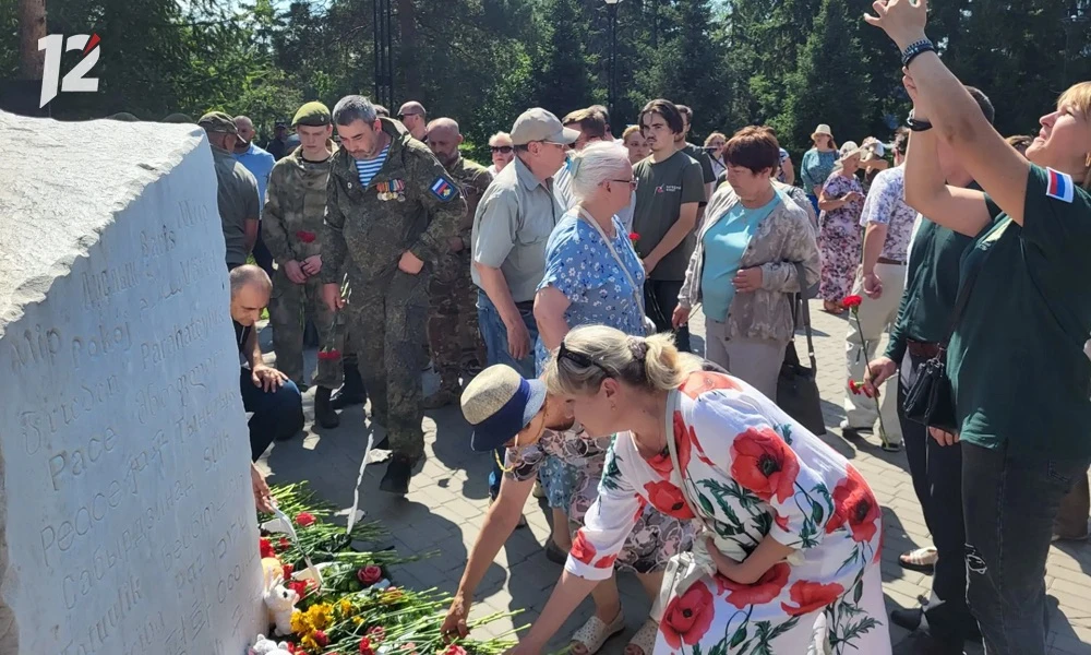 В Омске почтили память детей, погибших в Донбассе