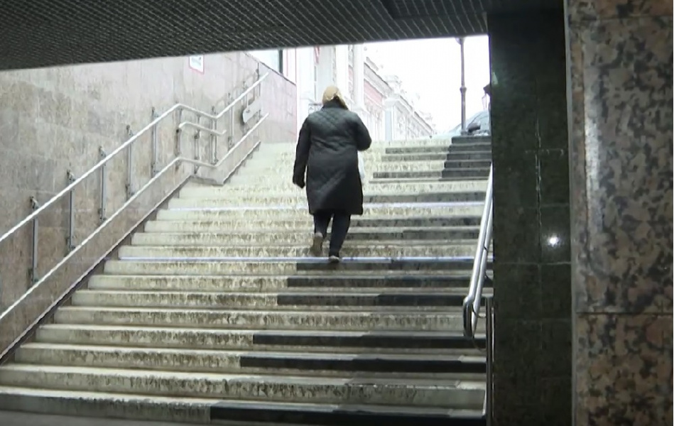 В Омске музыкальные ступени могут появиться в пешеходном переходе на улице Чокана Валиханова