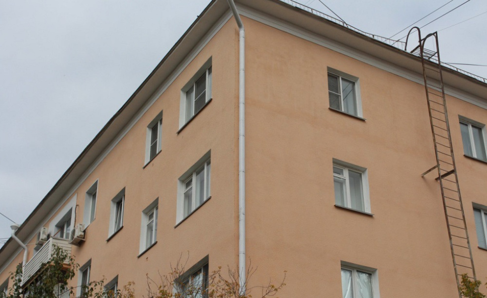 В Омской области в этом году приведут в порядок 340 многоэтажек