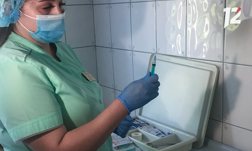 В Омскую область поступит крупная партия вакцины от кори и краснухи