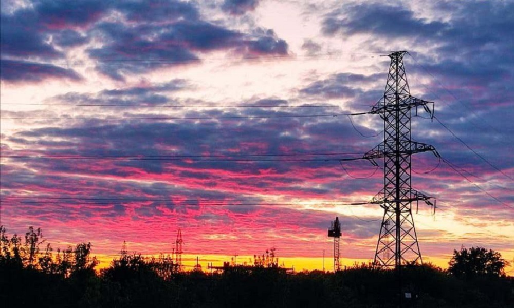 В связи с надвигающейся непогодой филиал «Омскэнерго» работает в режиме повышенной готовности