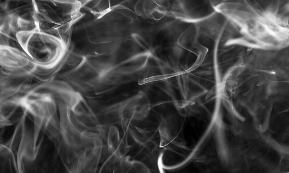 В омском детском саду детей и сотрудников экстренно эвакуировали из-за дыма