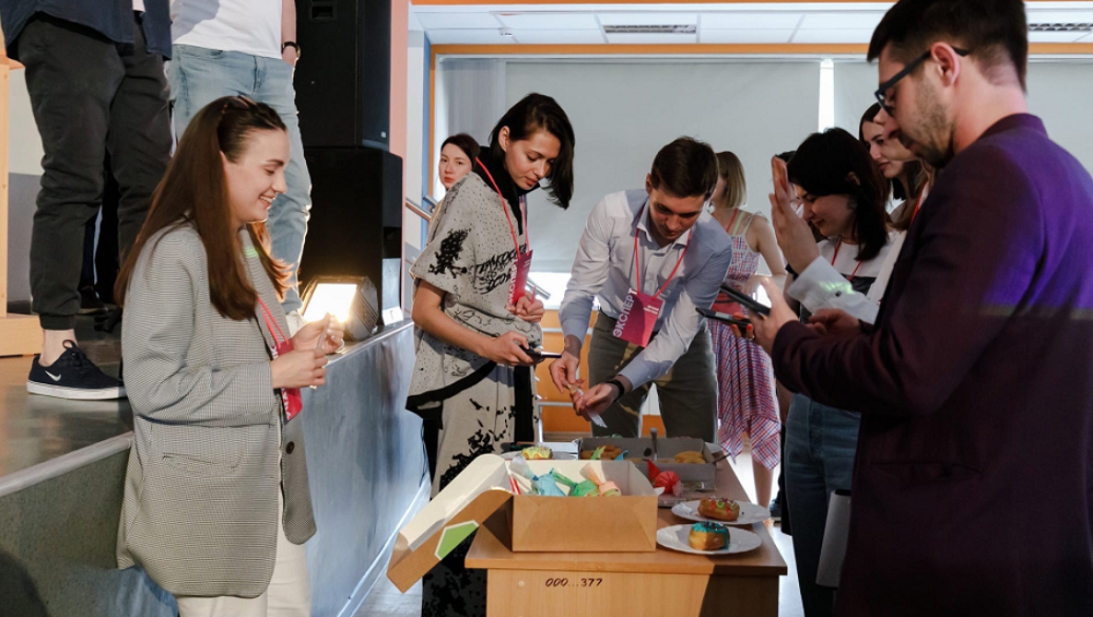 Омичка придумала развивающую игру с пончиками и победила во всероссийском конкурсе бизнес-идей