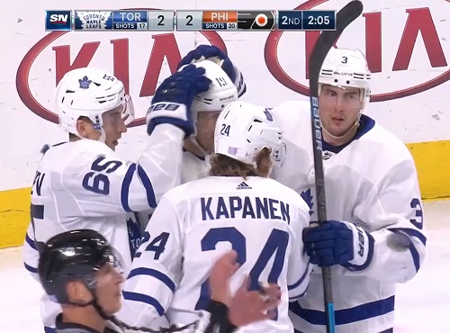 Омскому экс-"ястребу" не дали отпраздновать голевую передачу