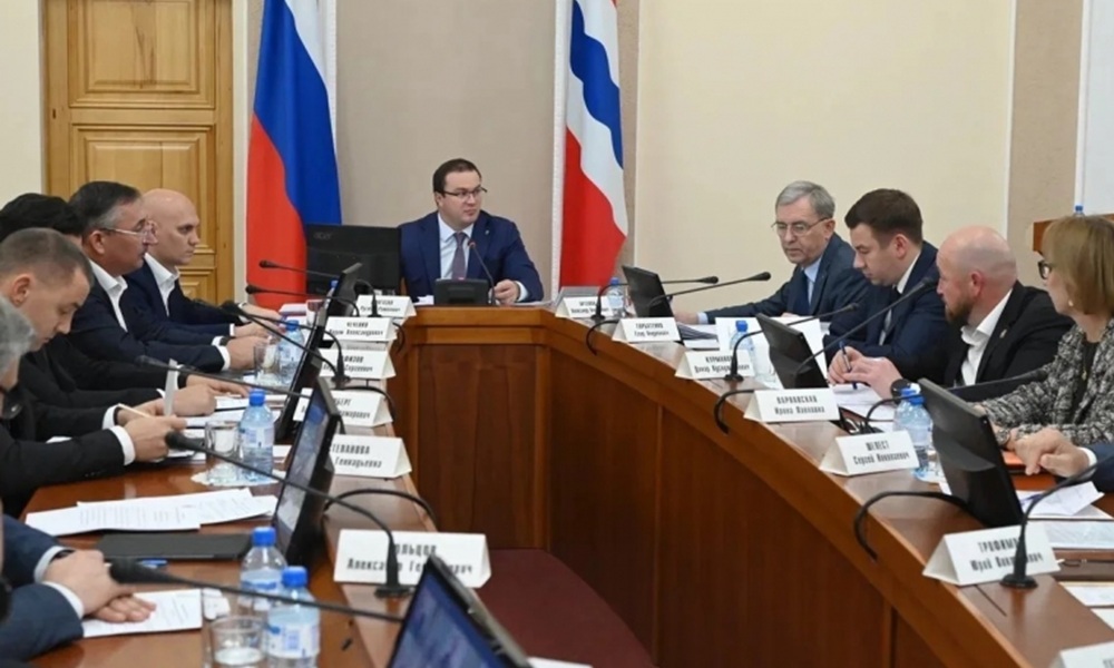 Виталий Хоценко: «Доходы бюджета Омской области предложено увеличить на 8,7 миллиарда рублей»