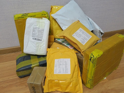 Супруги из Омска заказывали из Китая посылки с наркотиками