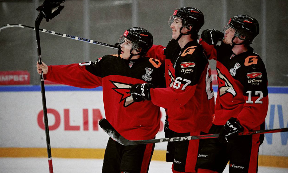 «Омские ястребы» подвели итоги сезона