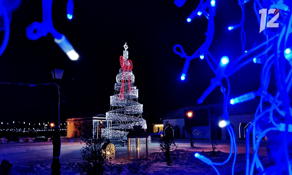 Омичам рассказали, как не испортить новогодние праздники пиротехникой