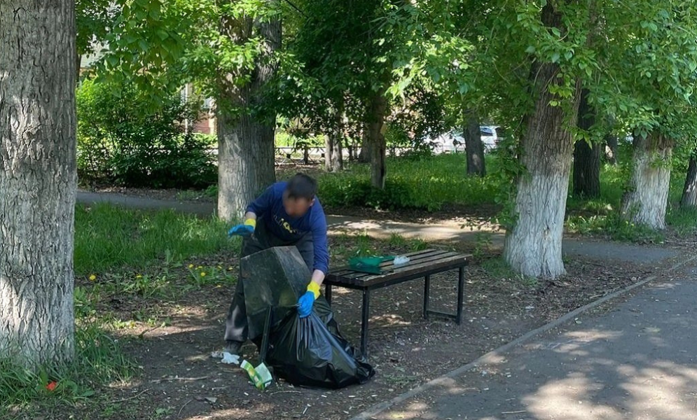 В Омске осуждённых привлекли к работам по благоустройству