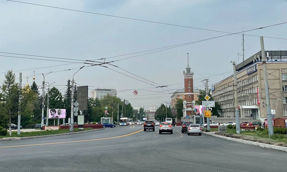 В Омске на улице Интернациональной нанесли временную разметку