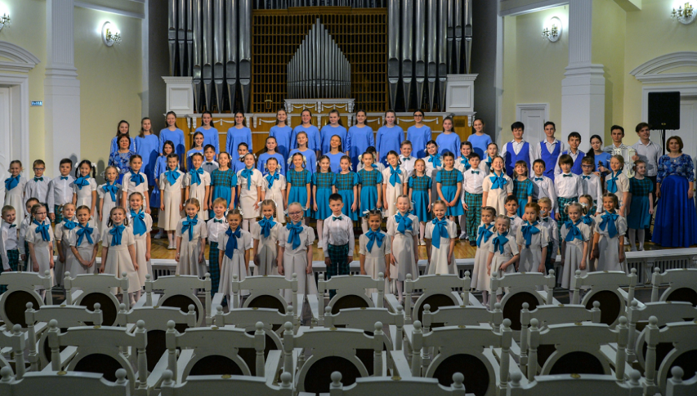 Омский школьный хор «Мечтатели» представит Сибирь на всероссийском фестивале «Поют дети России»