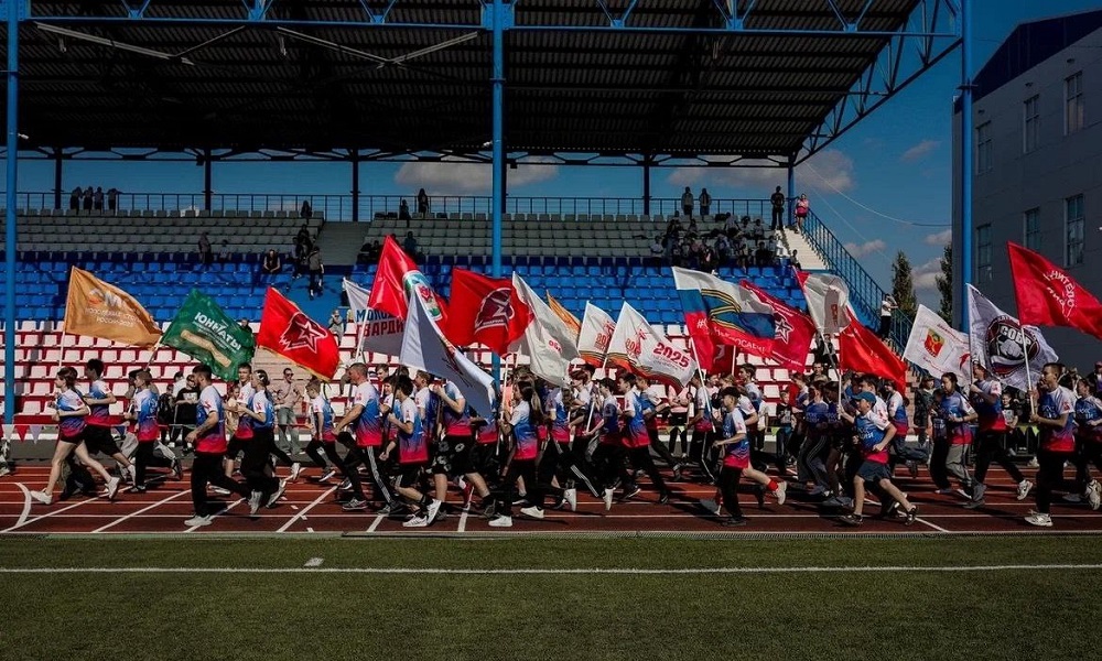 Более 4000 любителей бега собрались на массовом мероприятии «Кросс нации» в Омской области