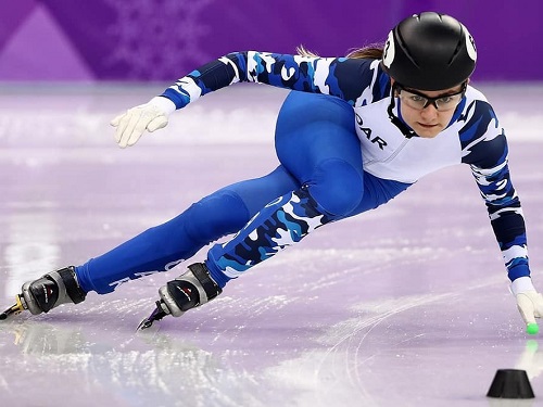 Омская шорт-трекистка в эстафете на Универсиаде вырвала победу у соперниц