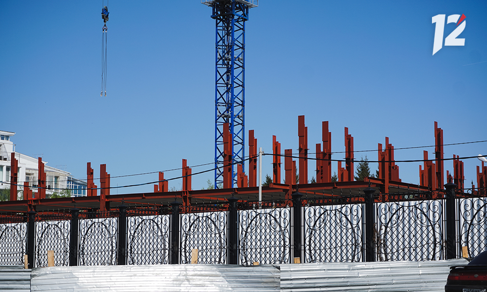 Московскую компанию оштрафовали за опасный долгострой возле СКК им. Блинова 