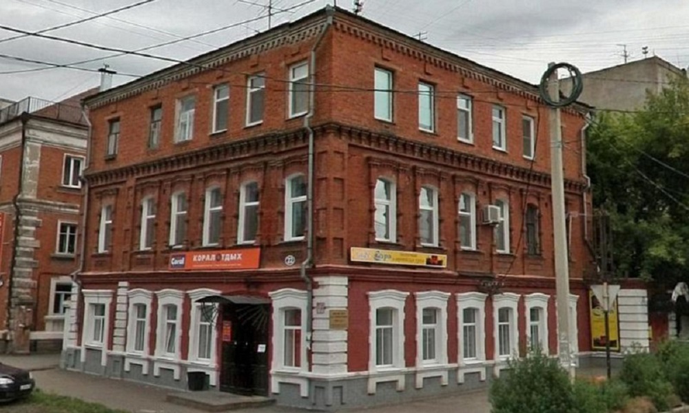 В Омске продают 106-летнее здание за 3,5 млн рублей