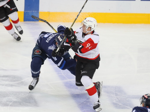 16 ноября омский "Авангард" завершит выездную серию игр