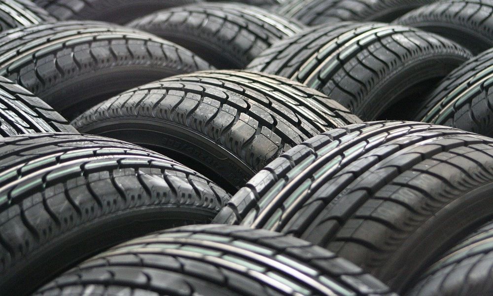 Омские производители резиновых и пластмассовых изделий стали платить меньше налогов