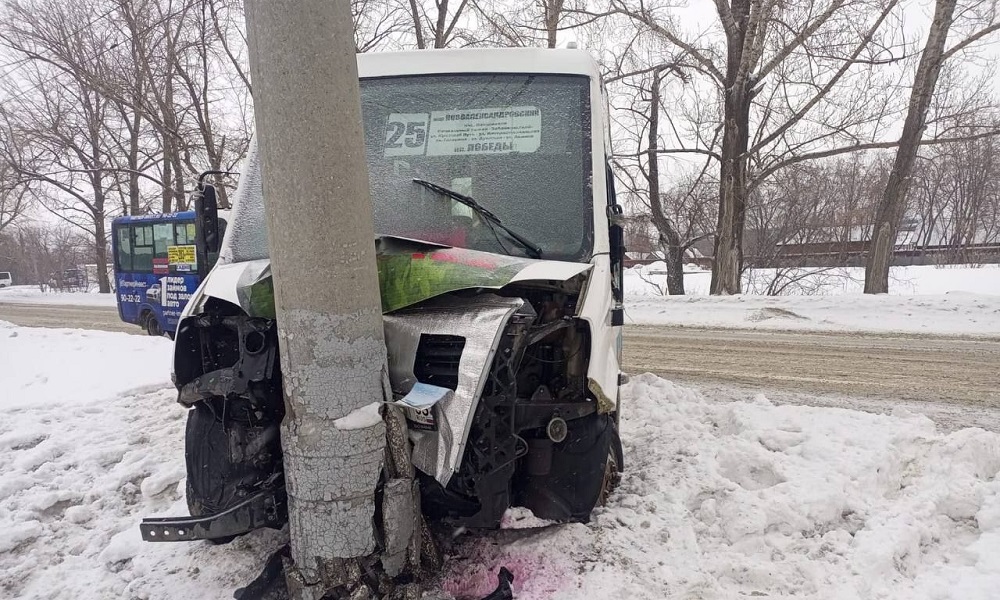 Омский следком возбудил уголовное дело по факту ДТП с маршруткой 