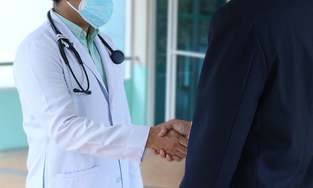 Омские врачи и физики рассчитывают дозы облучения с помощью нового оборудования