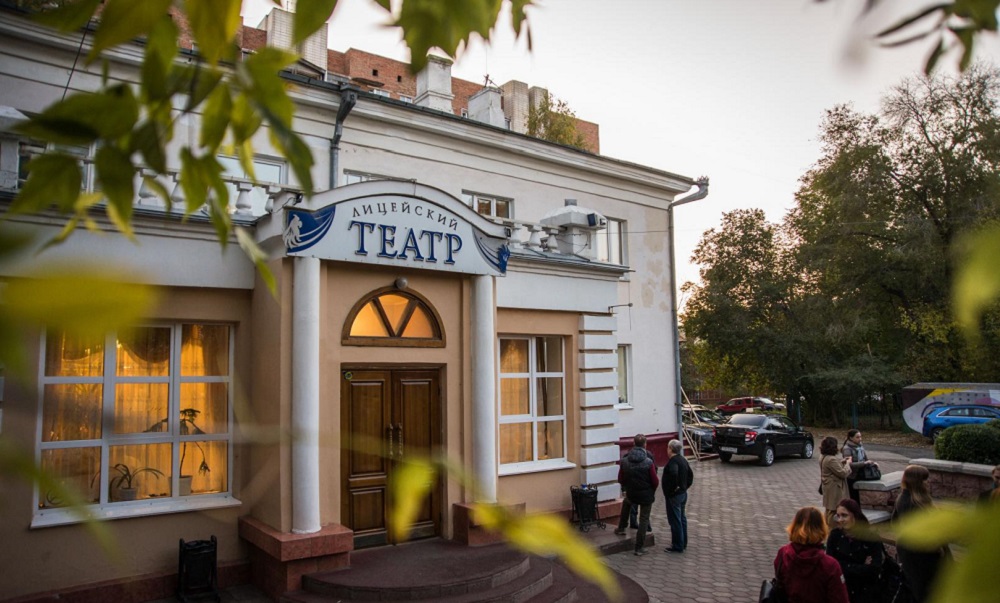 Новый сезон омский театр откроет премьерой, в которой задействована вся труппа