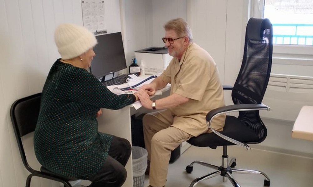 В Исилькульском районе открыли современный фельдшерско-акушерский пункт