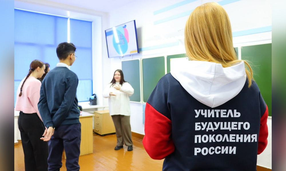 Более 100 выпускников психолого-педагогических классов в Омске сдали экзамены