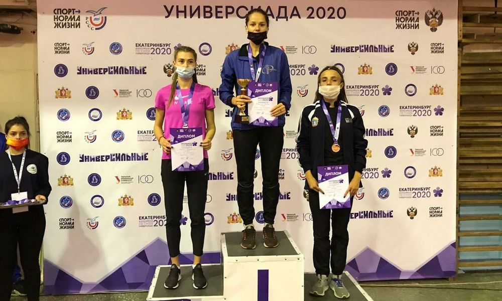 Легкоатлеты из омского СибГУФКа взяли четыре "золота" 