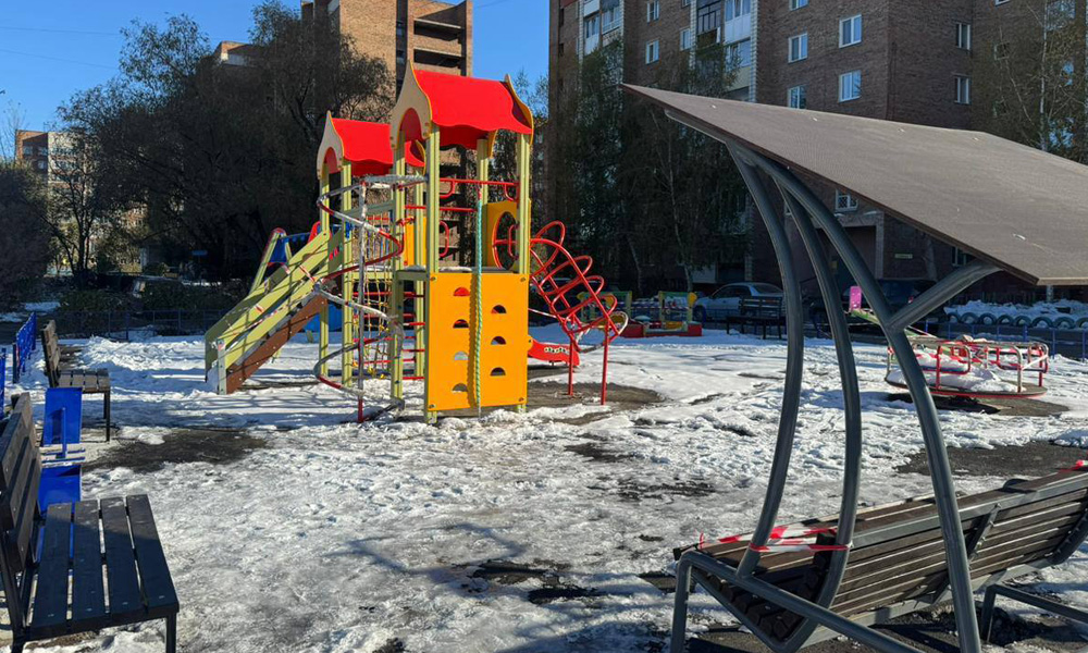 В Омске появилась современная зона отдыха для детей и взрослых на улице Блюхера