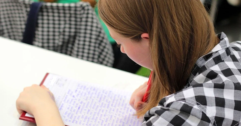 Омские абитуриенты могут подать документы на поступление при помощи суперсервиса «Поступление в вуз онлайн»